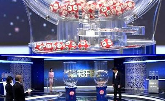 2013年双色球第4期，揭秘历史开奖结果与彩民回忆2003118双色球开奖