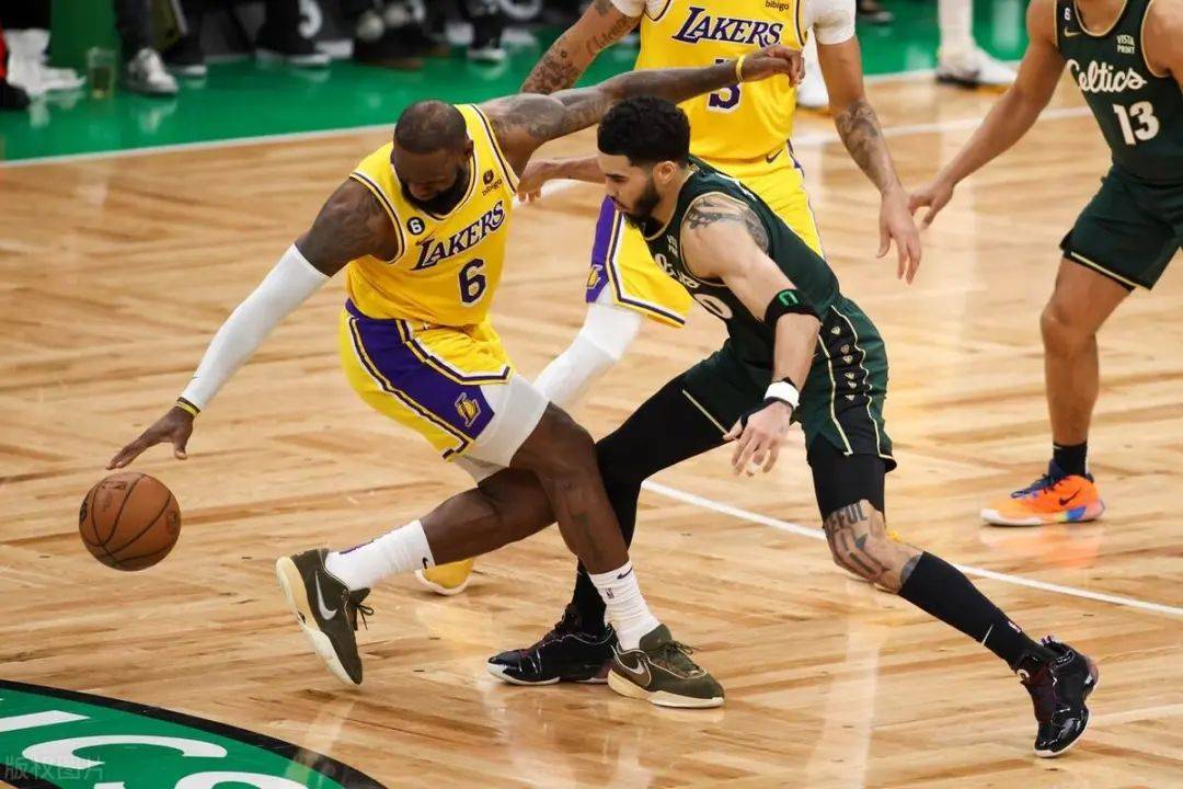 今日NBA预测分析，湖人VS篮网，紫金军团能否逆袭大苹果城？今日nba赛前预测推荐
